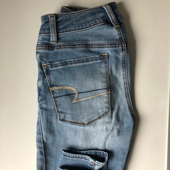 Dark + light blue Skinny American Eagle Jeans - Picture 4 of 5